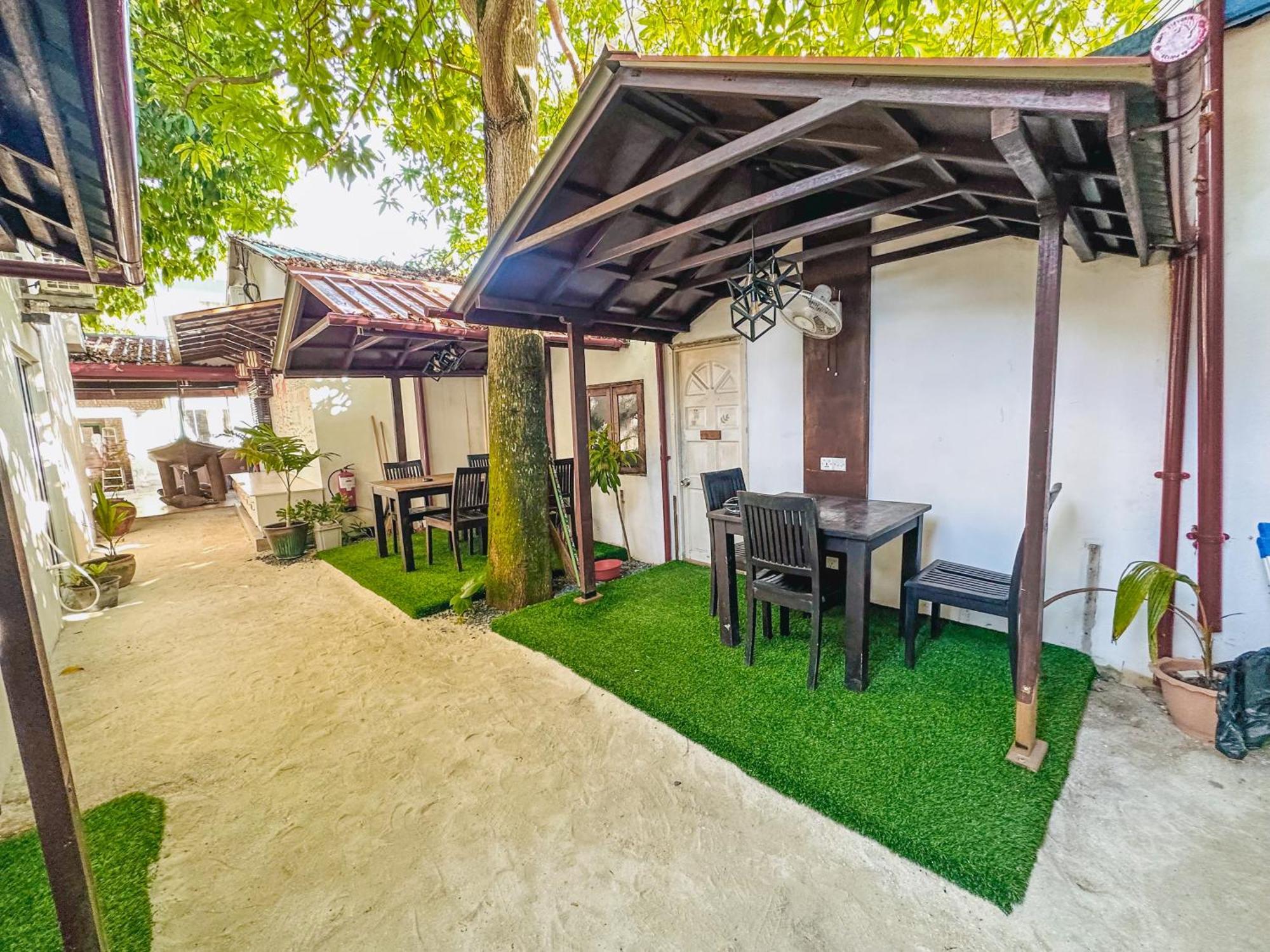 Lacasa Villa Ukulhas Island Exterior photo