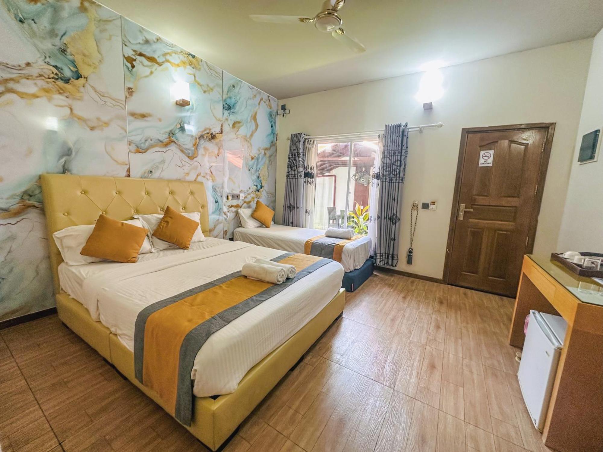 Lacasa Villa Ukulhas Island Exterior photo